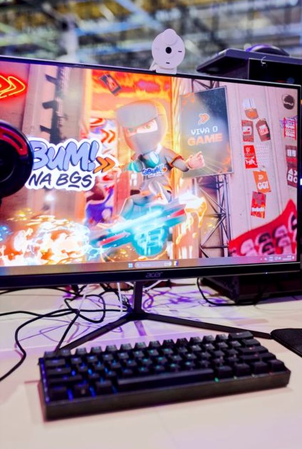 tứ sắc Debet